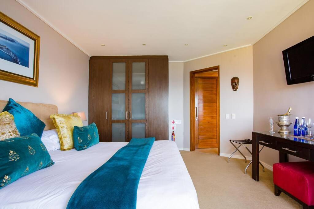 Aqua Terra Boutique 4*